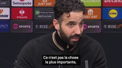 Man. Utd - Amorim défend Fernandes face aux critiques : "Il ne faut pas tout voir en noir ou en blanc"