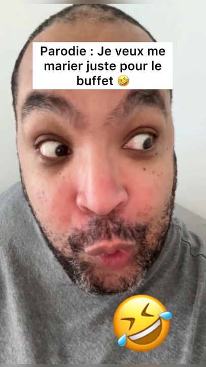 Parodie  :  Je veux me marier juste pour le buffet ?  😎🤣 #humour #couple #Couplegoals #parodie #gims #spider #pizza #burger #buffet