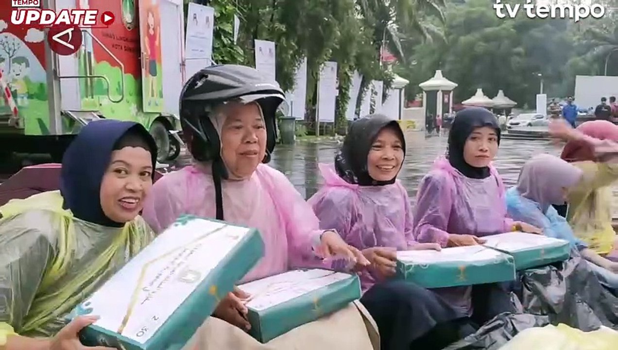 Catatkan Rekor MURI, Buka Puasa Terpanjang 2,8 Kilometer di Solo