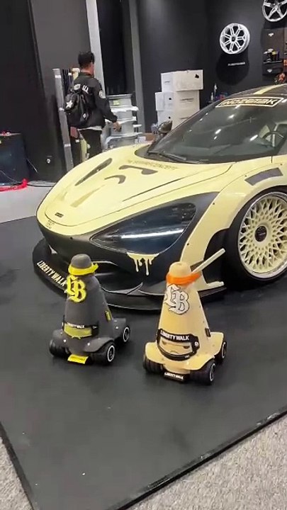First LB WORKS McLaren 720S.autopulse - Video Dailymotion