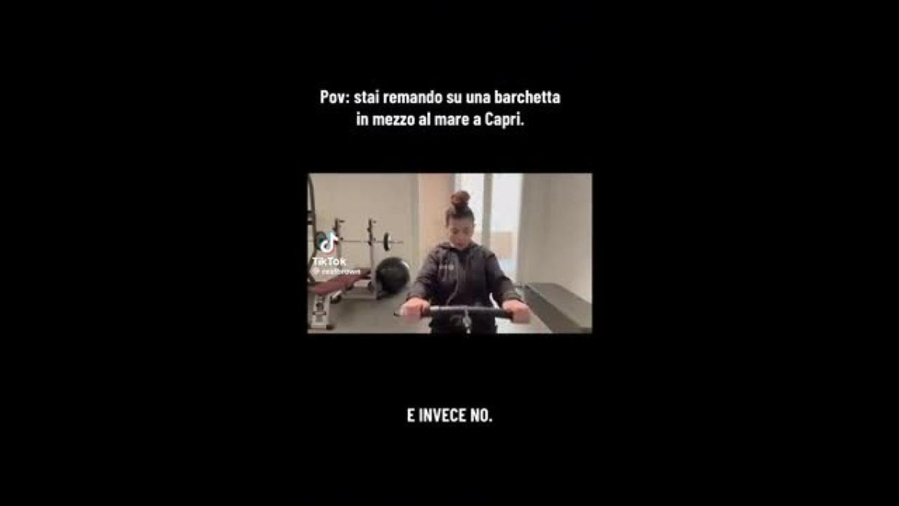 Emma si allena canticchiando "Anema e Core" di Serena Brancale