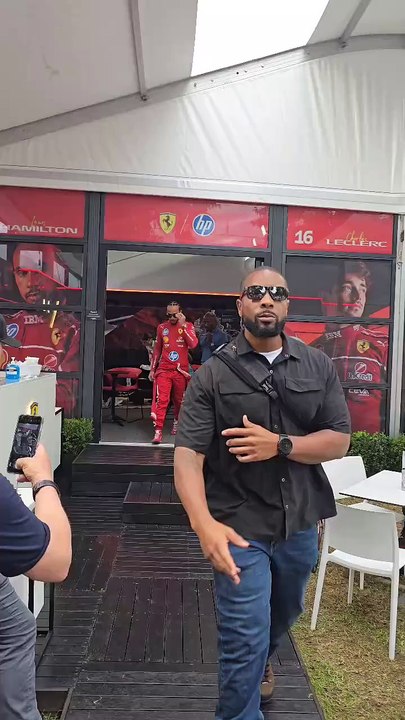 Hamilton dans les paddocks en Australie.