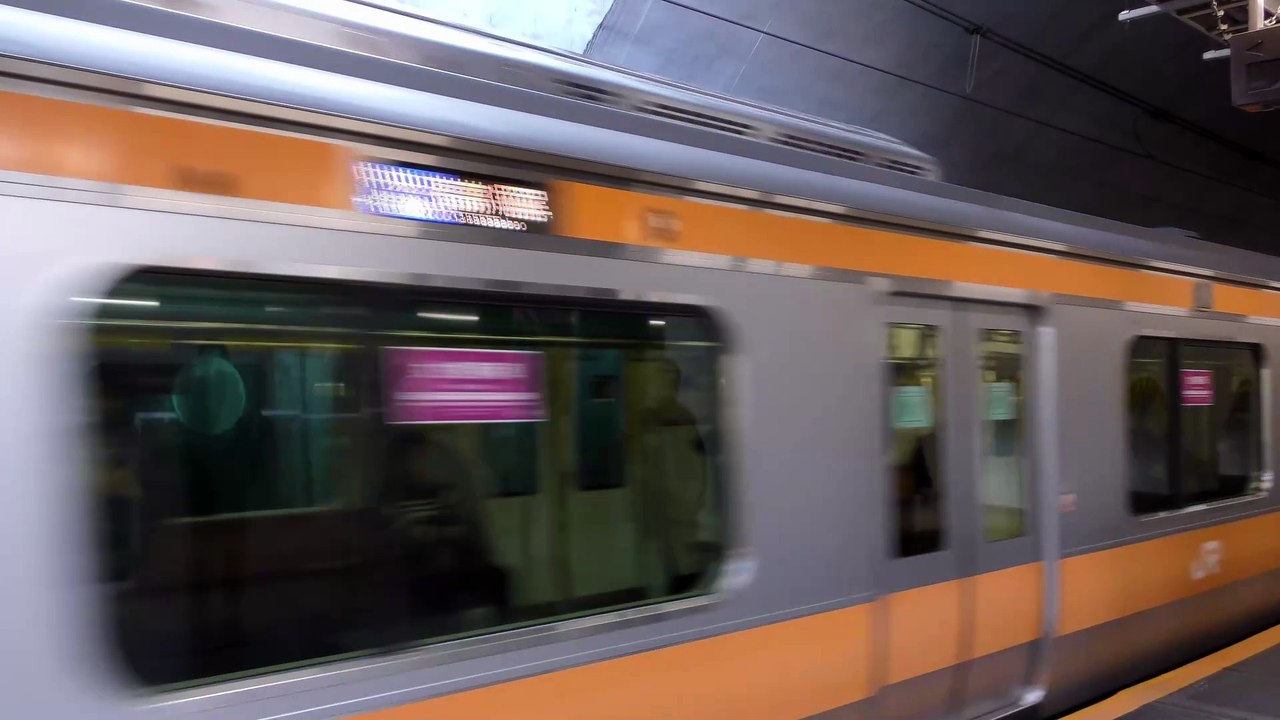 JR御茶ノ水駅 発車メロディ鳴動風景&列車接近表示器