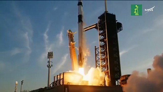 Cohete despega hacia la EEI para rescatar a astronautas varados