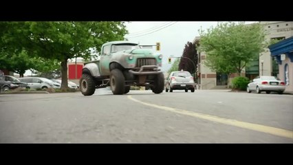 MONSTER TRUCKS ｜ ＂Driving on the Roof＂ Clip ｜ Paramount Movies