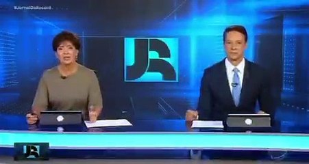 Sérgio Aguiar precisa ser substituído ao vivo após crise alérgica