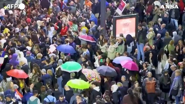 Serbia, l'arrivo a Belgrado degli studenti in protesta da mesi contro la corruzione