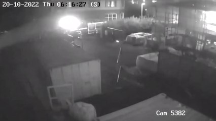 Building goes up in flames after 'dangerous' man set fire to sofa