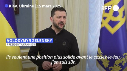 Moscou veut obtenir une "position plus solide" sur le terrain avant une trêve, accuse Zelensky