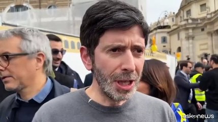Speranza: "Piazza civica e bellissima, chiede un'Europa pi? forte"