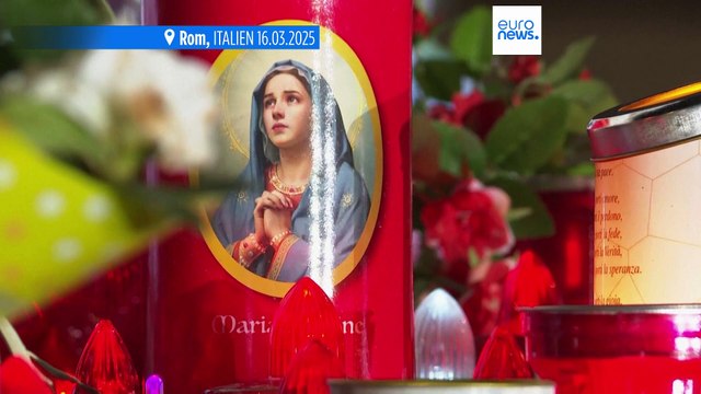 Vatikan veröffentlicht erstes Foto von Papst Franziskus aus dem Krankenhaus
