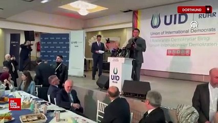 AK Parti MKYK üyesi Mesut Özil, Almanya'da iftara katıldı