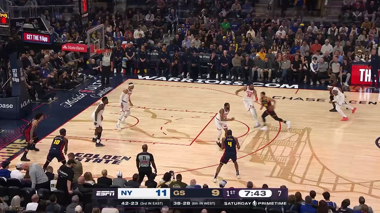 Draymond Green channels his inner-Curry with three-pointer