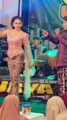Silvy Kumalasari dijogeti Bambang Balowo