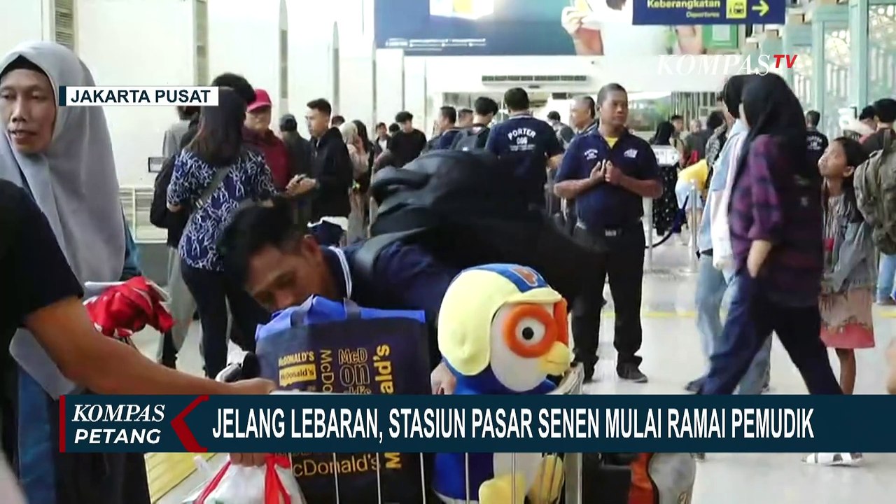 Pemudik Padati Stasiun Pasar Senen, 2 Juta Tiket KA Jarak Jauh Ludes Terjual
