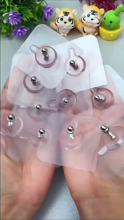 "Best Strong Self Hook 2025 | Heavy Duty Wall Hanger Solution"