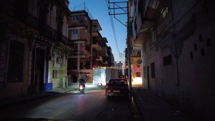 ملايين الكوبيين يقضون ليلة ثانية بدون كهرباء