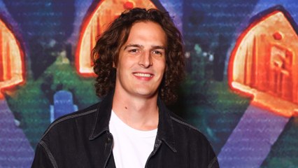 GALA VIDEO - Paul de Saint-Sernin : un membre de sa famille est un homme politique très célèbre !