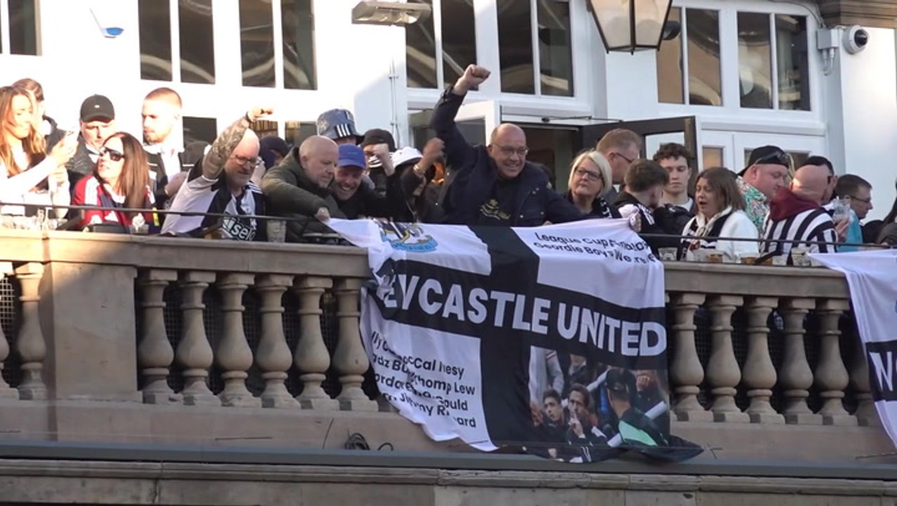 Newcastle fans flood Covent Garden ahead of Carabao Cup final at Wembley