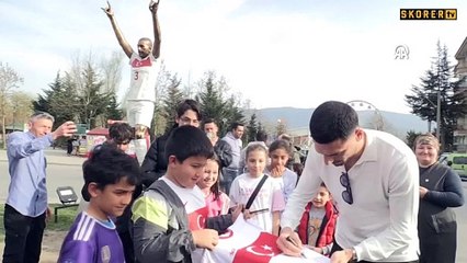 Merih Demiral: Türk evladı için çok gurur duyulacak bir anıt!