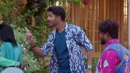 30. Naati Pinky (Ki Lambi Love Story), en español