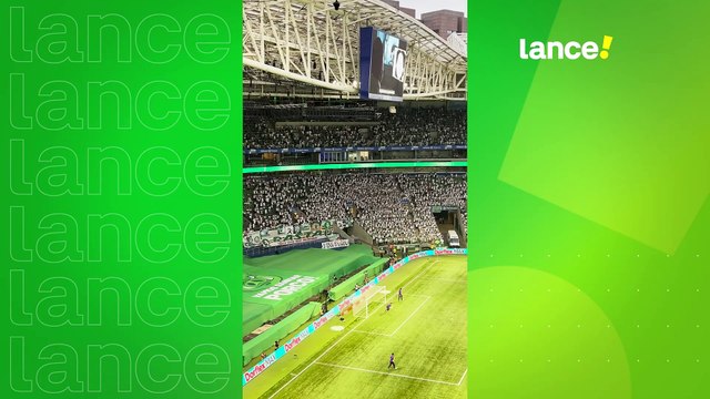 Torcida do Palmeiras grita “acesso negado” para jogadores do Corinthians durante aquecimento.
