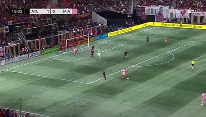 Golazo de Lionel Messi para el empate parcial del Inter Miami