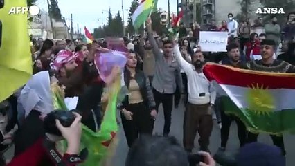 Siria, protesta dei curdi contro la dichiarazione costituzionale