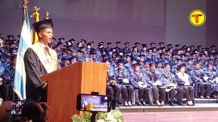 BACHILLERES DE LA ACADEMIA NAVAL ALTAMAR ALZARON EL BIRRETE DE LA VICTORIA ALCANZADA