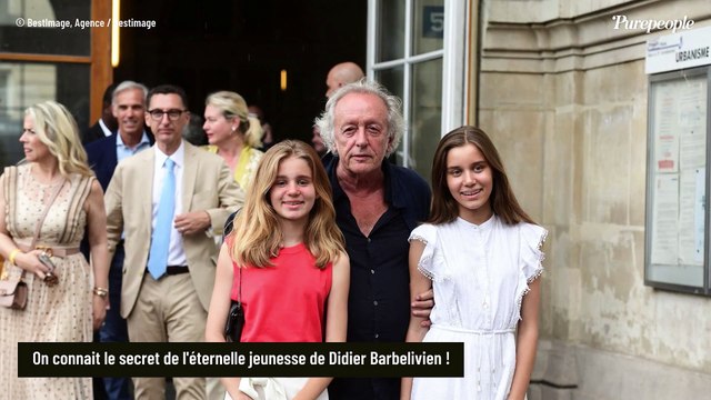 Didier Barbelivien : Ses rituels de fin de semaine dans sa grande maison des Yvelines avec ses jumelles de 13 ans