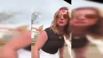 Trafikte şok görüntüler: Bu sefer kadın sürücüler birbirine girdi
