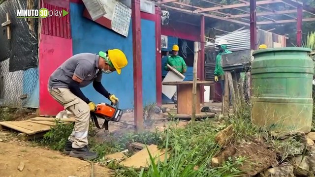 Autoridades ofrecen millonaria recompensa por información sobre venta ilegal de lotes en Medellín 