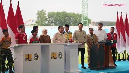 Prabowo Resmikan 17 Stadion Sepak Bola, Disambut Meriah Anak-anak Pesepakbola