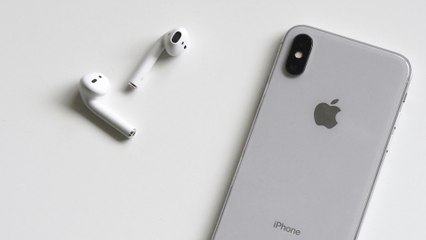 Les AirPods pourront bientôt traduire une conversation en temps réel