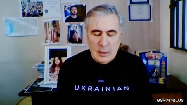 Georgia, altri 4,5 anni di carcere per l'ex presidente Saakashvili