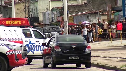 b'Sonora da av do sequestrador antes dele se entregar '