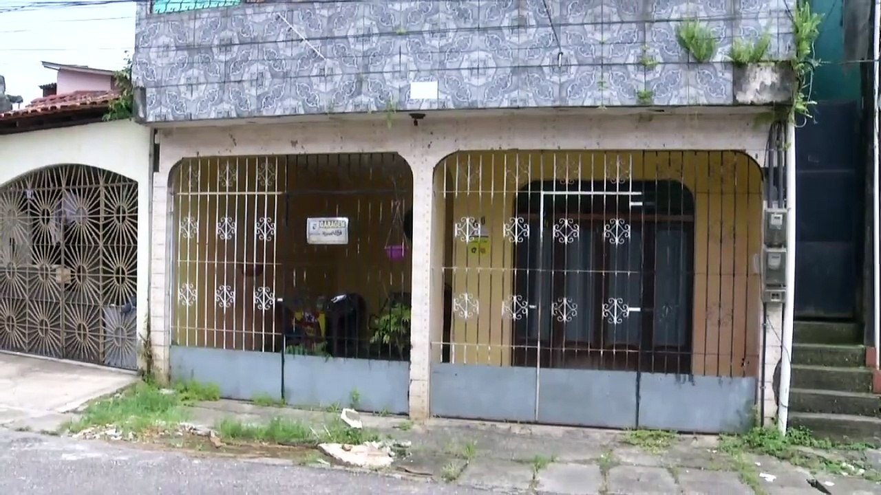 b'Repercusso cachorro'