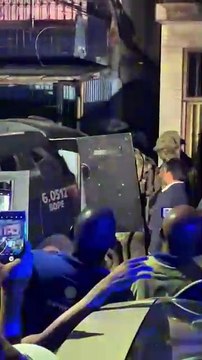 Homens fazem casal e crianças de reféns em São Marcos; suspeitos se entregaram