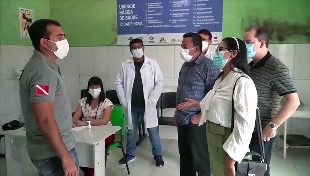 b'Entrega de respiradores em Portel'