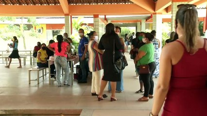 b'Moradores do Curuamb recebem Caravana da Cidadania '