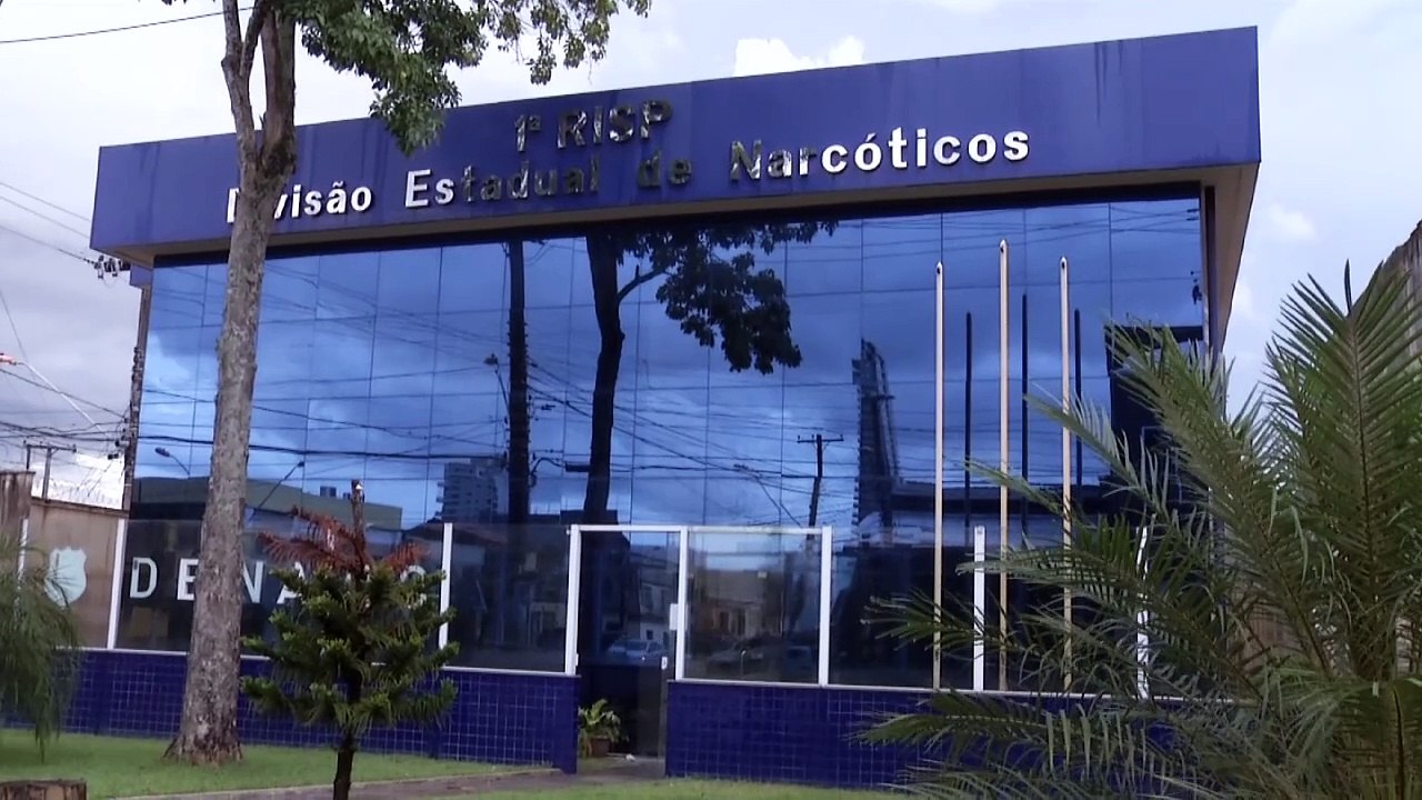b'Paracuri: Priso e apreenso de drogas '