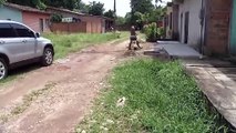 b'Ruas precrias no Tapan em Belm '