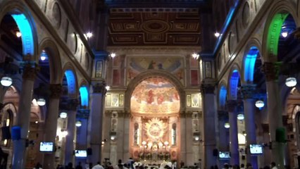 b'Apresentao do Manto transmitida ao vivo pela internet '