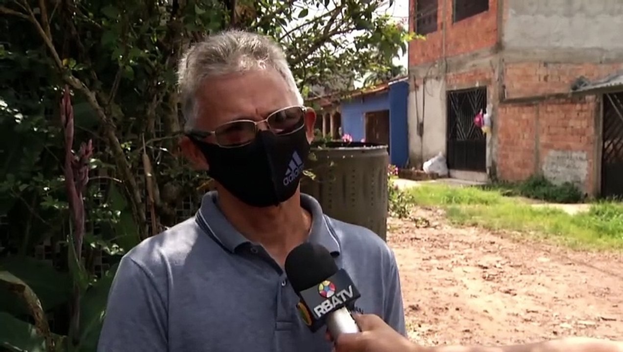 b'Populao cobra melhorias na Comunidade \x81guas Negras em Icoaraci  '