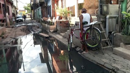 b'Alagamento no Curi Utinga'