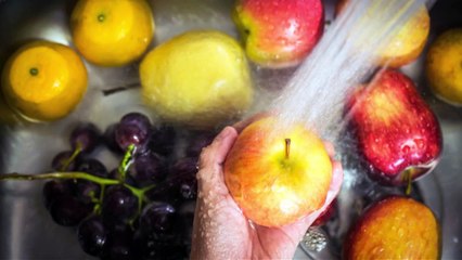 b'Cuidados com higienizao dos alimentos na pandemia'