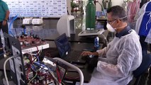 b'Mais de 40 ventiladores pulmonares consertados no Senai'