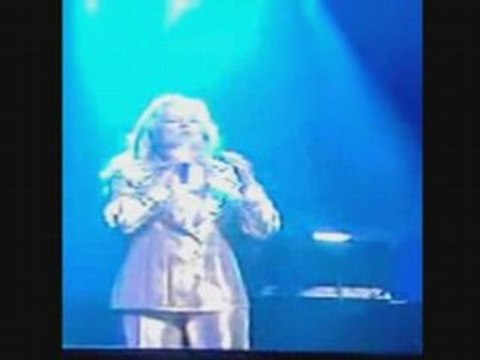 Sylvie Vartan Dome Strasbourg Paris extraits videos