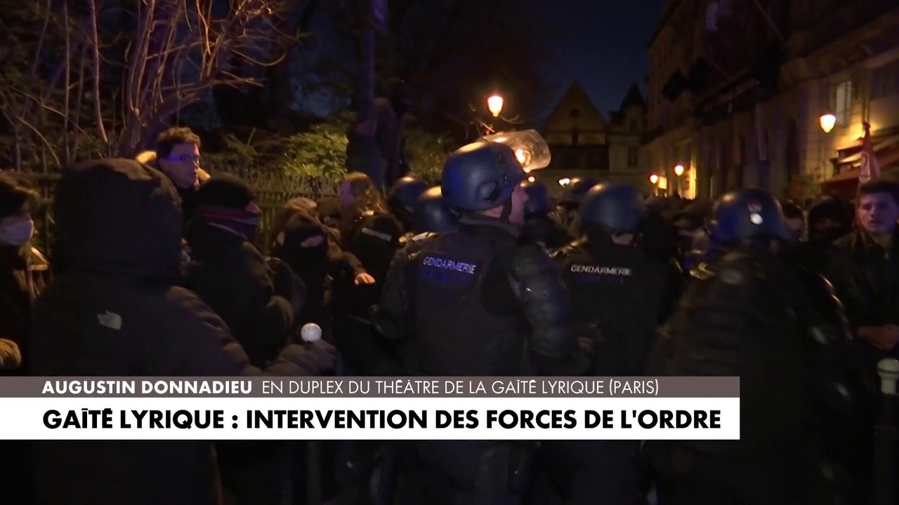 Gaïté Lyrique : face à face tendu entre les manifestants et les forces de l'ordre