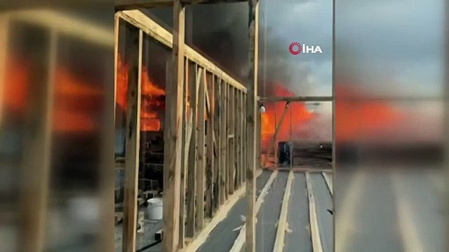 Bursa'da Yangın bölgesinde güvenlik önlemi alan polise saldırı